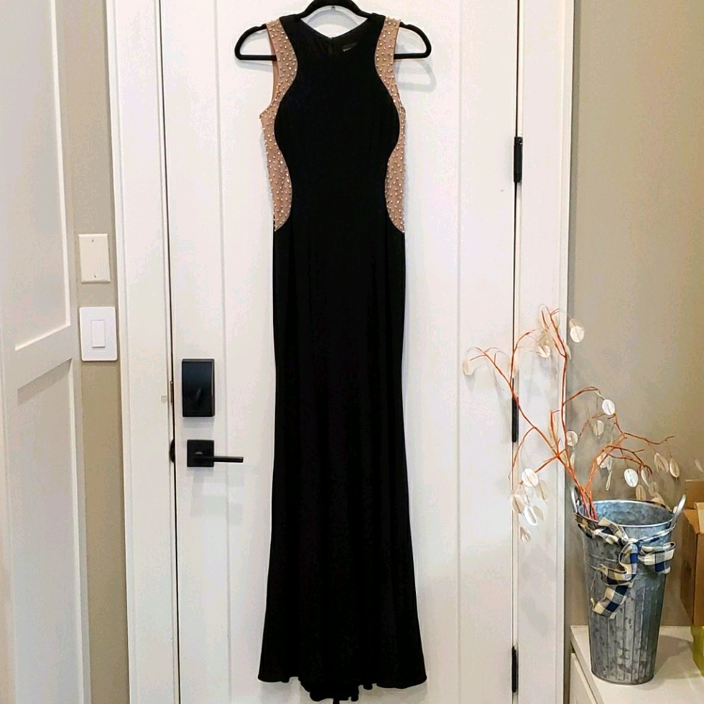 Xscape Formal Gown Size 4